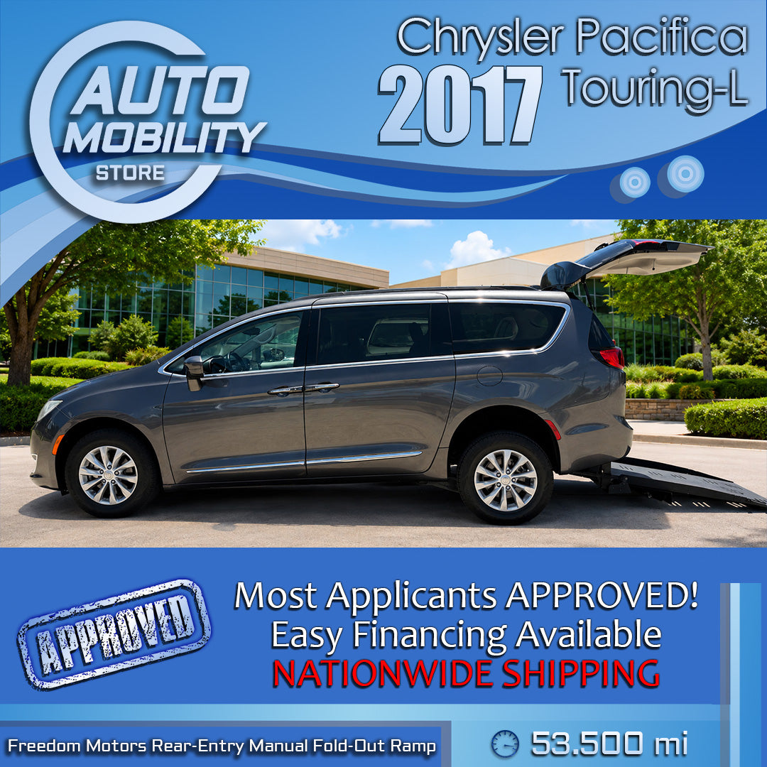 2017 Chrysler Pacifica Touring-L